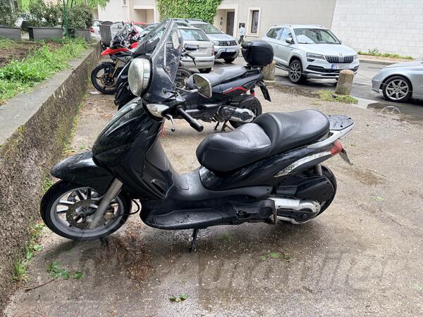 Piaggio - Beverly