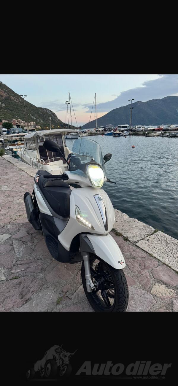 Piaggio - Beverly
