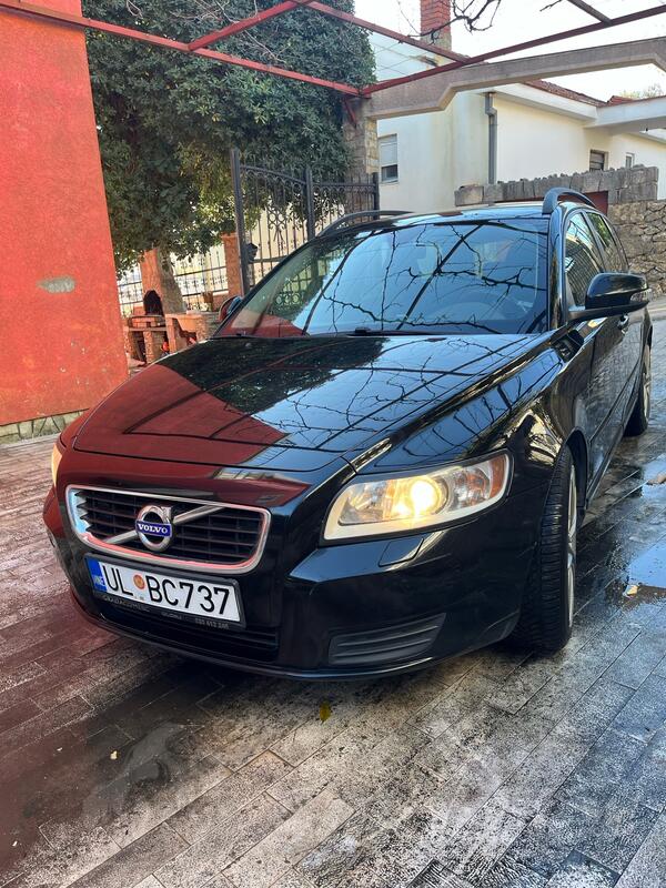 Volvo - V50 - 1,6 disel