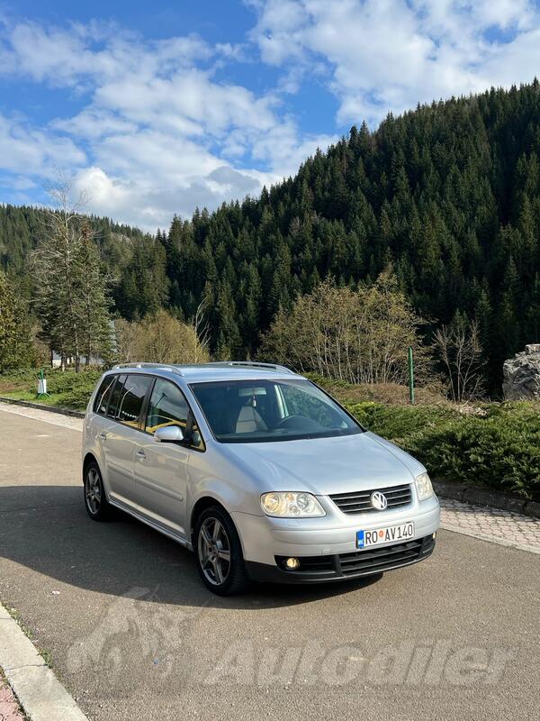 Volkswagen - Touran - 2.0 tdi