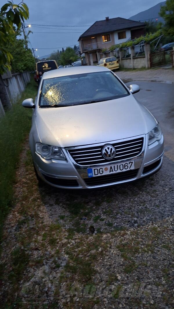 Volkswagen - Passat - 2.0 TDI