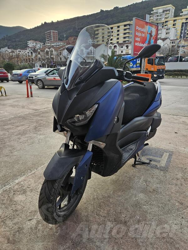 Yamaha - X MAX