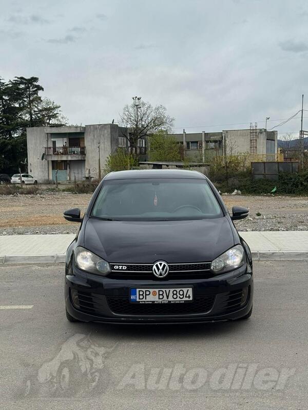 Volkswagen - Golf 6 - 1.6 tdi DSG