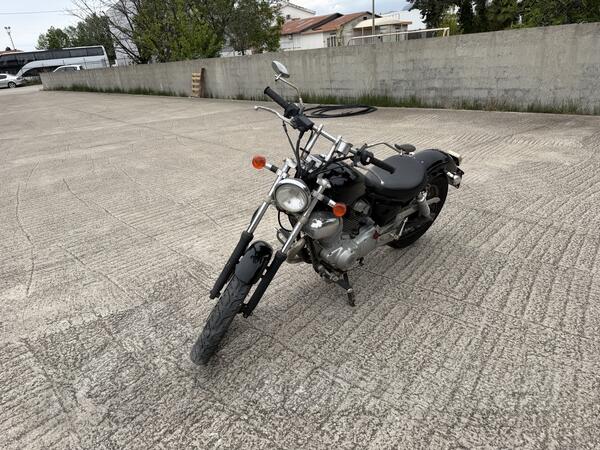 Yamaha - VIRAGO