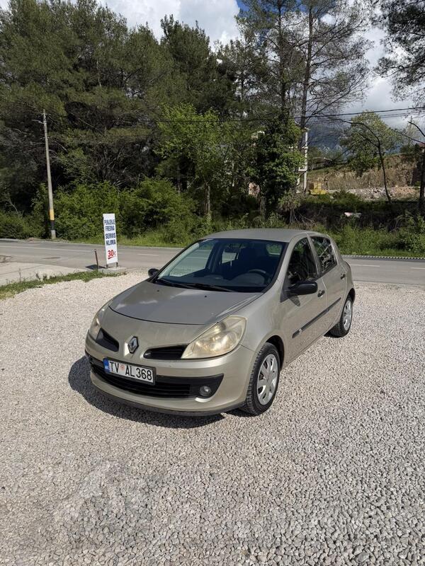 Renault - Clio - 1.5