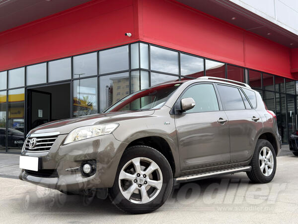 Toyota - RAV 4 - 2.2 D-CAT 4X4 ELEGANT