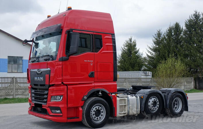 MAN - TGX 26.510 6x2/4 / low chassis / pusher / 90,000 kg / XXL / stan kamion šasija / FER039