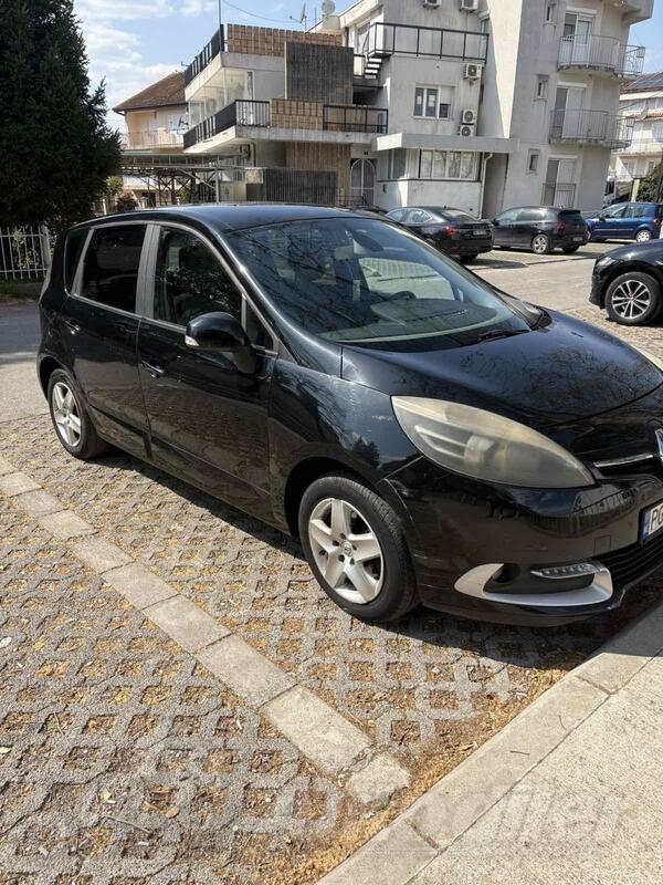 Renault - Scenic - 1.5