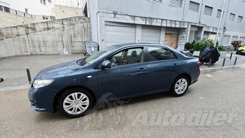 Toyota - Corolla - 2.0 D-4D