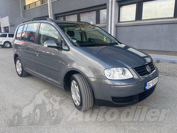 Volkswagen - Touran - 2.0