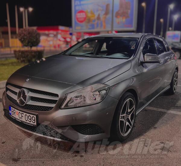 Mercedes Benz - A 180