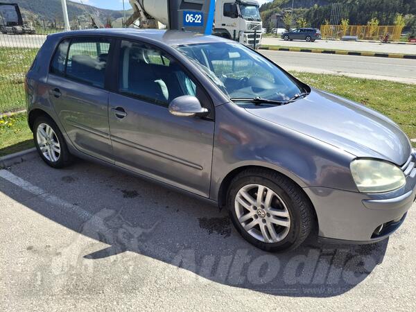 Volkswagen - Golf 5 - 1.9 tdi 77kw