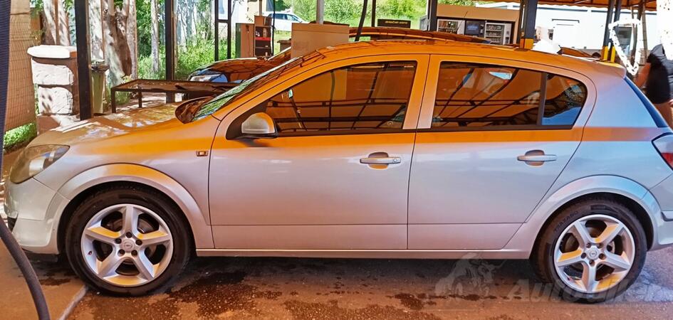 Opel - Astra - 1.7DCTI