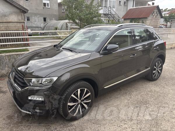 Volkswagen - T-Roc - 1.0