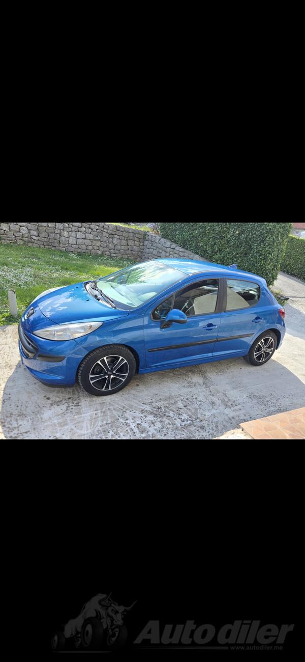 Peugeot - 207 - 1.6 hdi