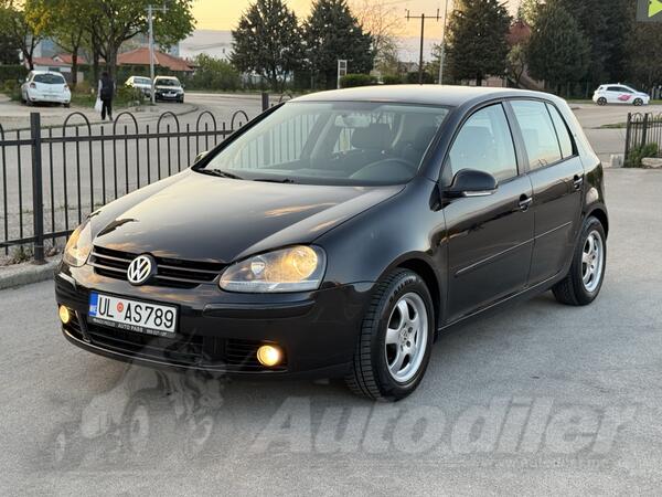 Volkswagen - Golf 5 - TDI