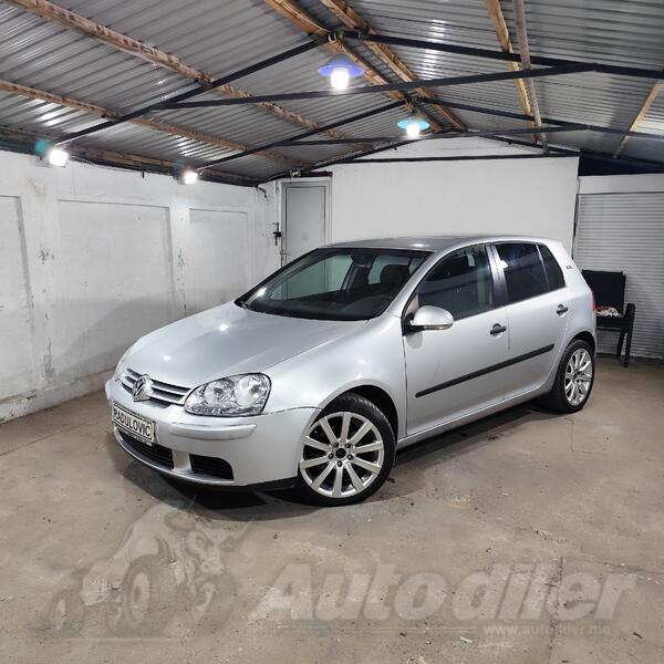 Volkswagen - Golf 5 - 1.9 BKC