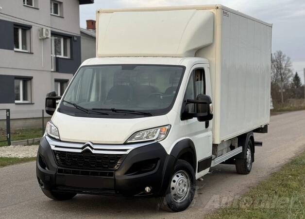 Citroen - Jumper maxi box truck / rampa / kamion furgon < 3.5t / LA2542