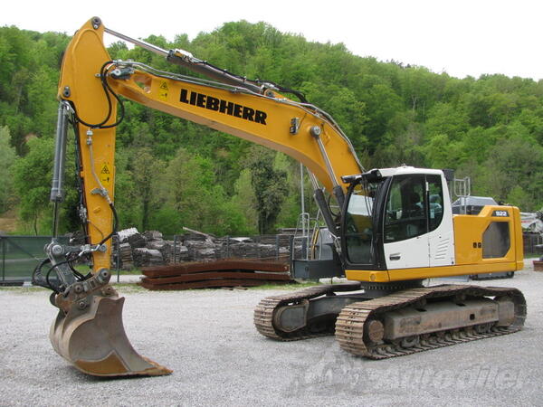 Liebherr - Bager gusjeničar Liebherr R922 LC sa 1 kašiku Likufix