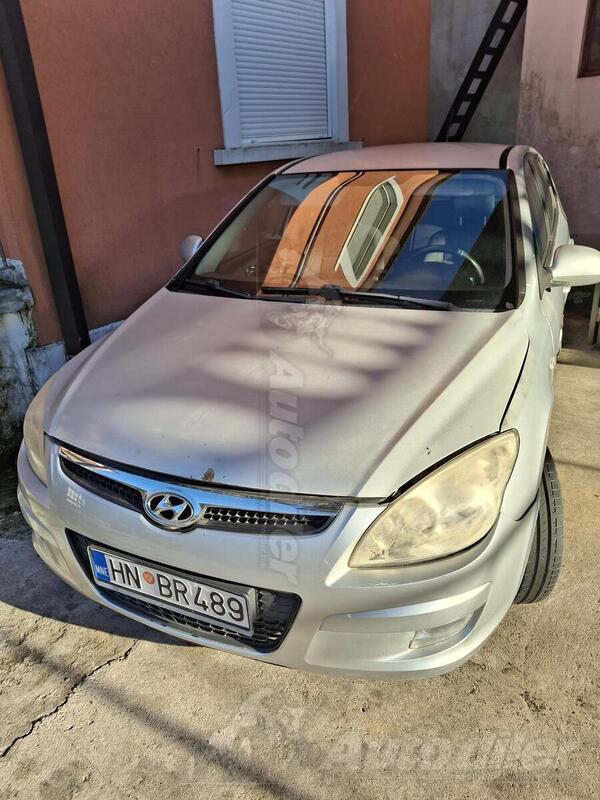 Hyundai - i30 - FD I30 1.6 DOHC