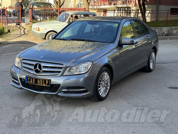 Mercedes Benz - C 200 - 2.0 CDI