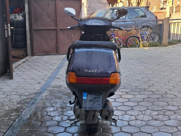 Piaggio - Hexagon