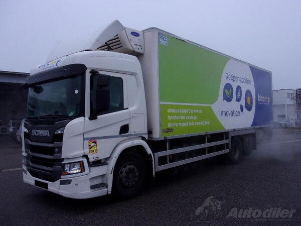 Scania - P 340 / 6×2/4 /  kamion hladnjača / LA2589