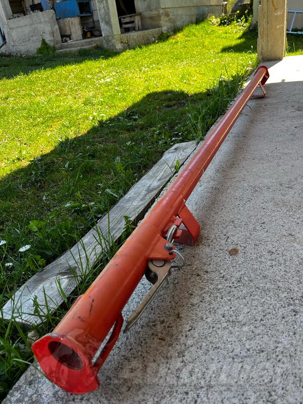 Vezeko - šlep prikolica