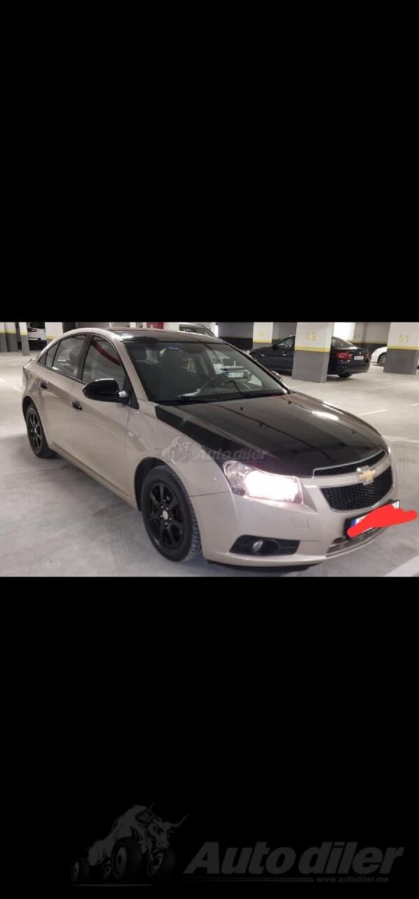 Chevrolet - Cruze - 2.0