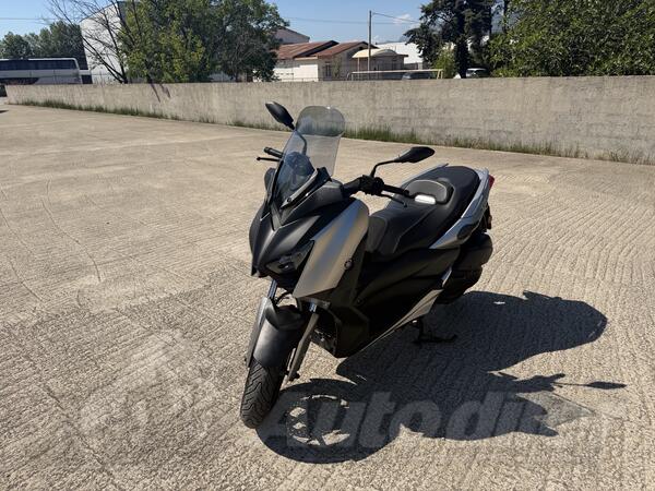 Yamaha - X MAX 300 ABS