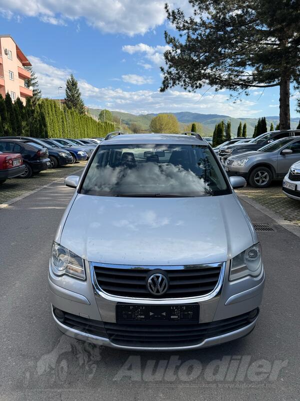 Volkswagen - Touran - 1.9 tdi