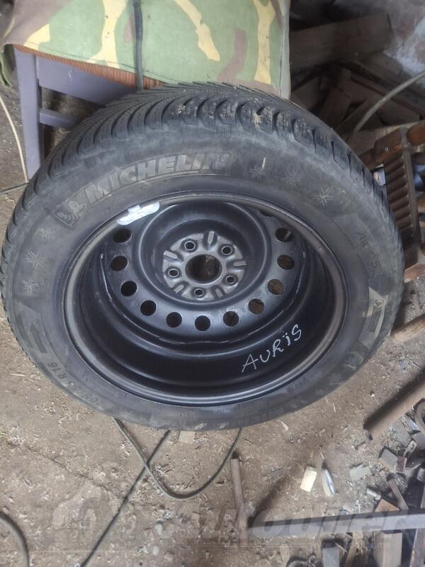 Fabričke felne i Michelin gume