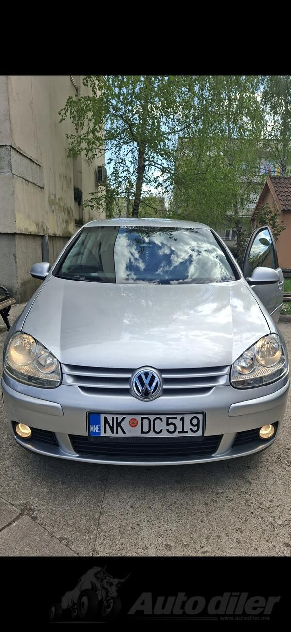 Volkswagen - Golf 5 - 2.0 tdi