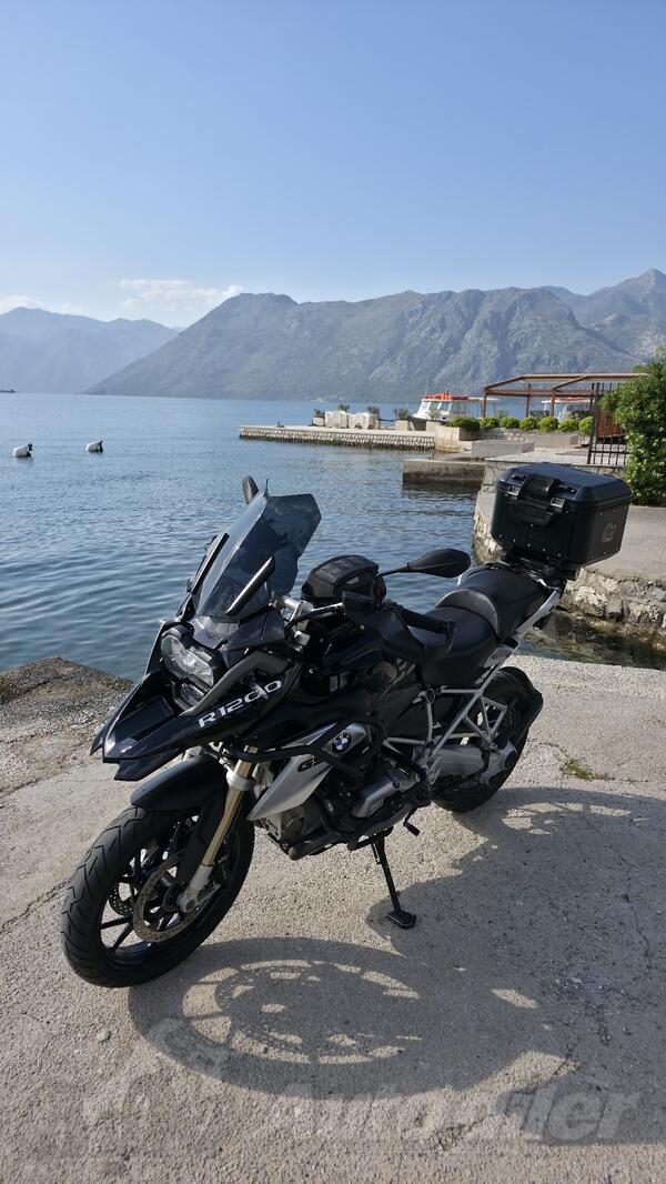 BMW - GS 1200