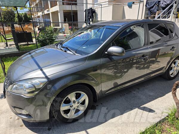 Kia - Cee`d - 1.4 LX CITY