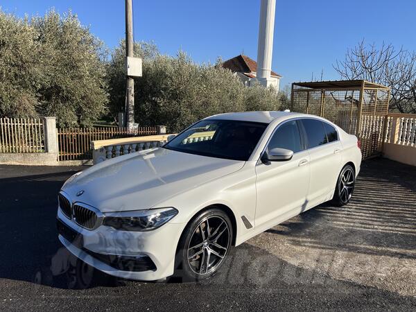 BMW - 520 - efficent dynamics