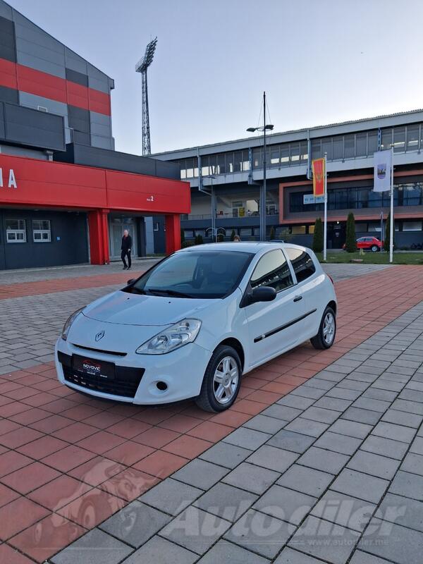 Renault - Clio - 1.5 dci