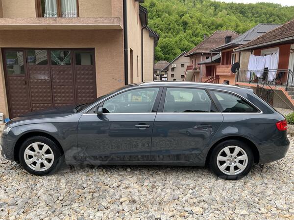 Audi - A4 - 2.0 TDI