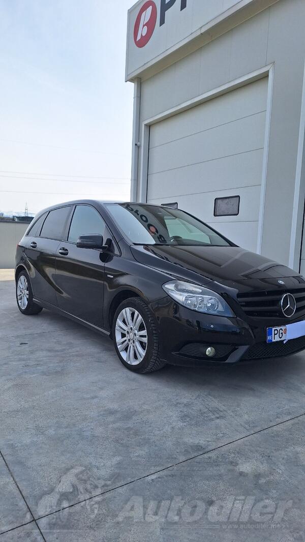 Mercedes Benz - B 180 - 180cdi