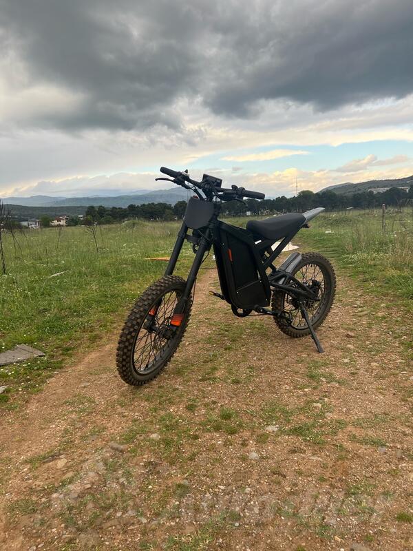 Ducati - Ouxi gt 2000