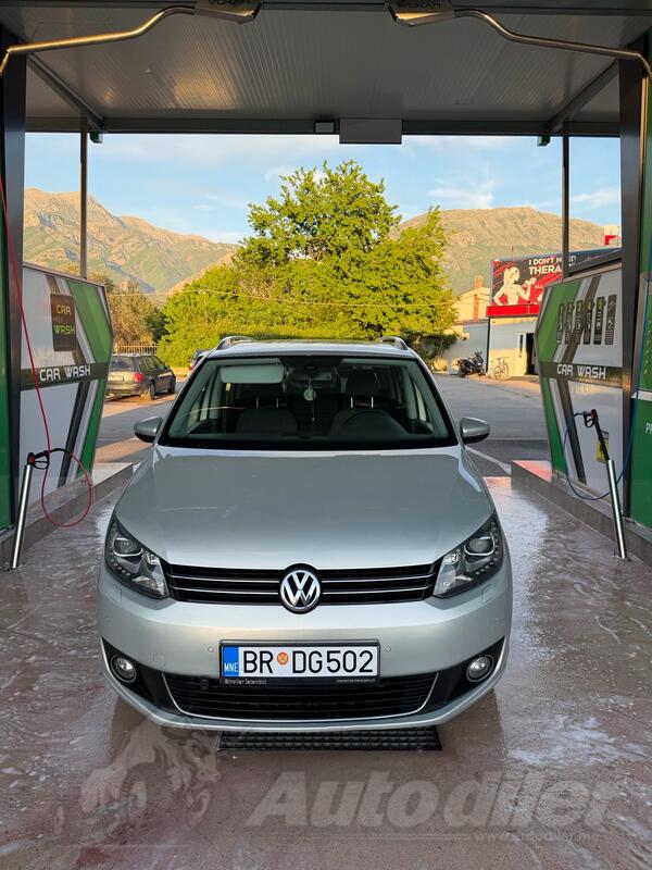 Volkswagen - Touran - 2.0 tdi