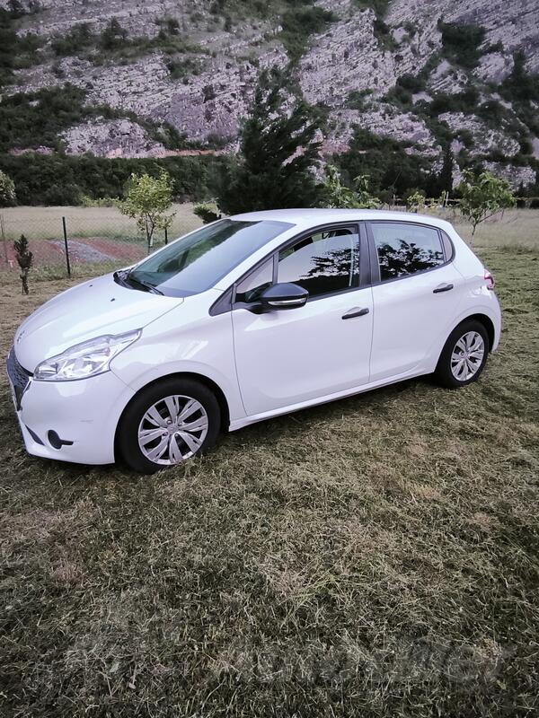 Peugeot - 208 - 1.4 HDI