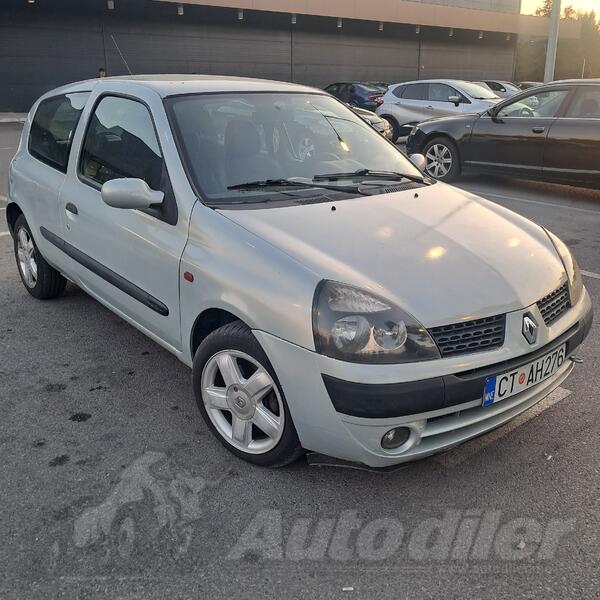 Renault - Clio - 1 5 dci