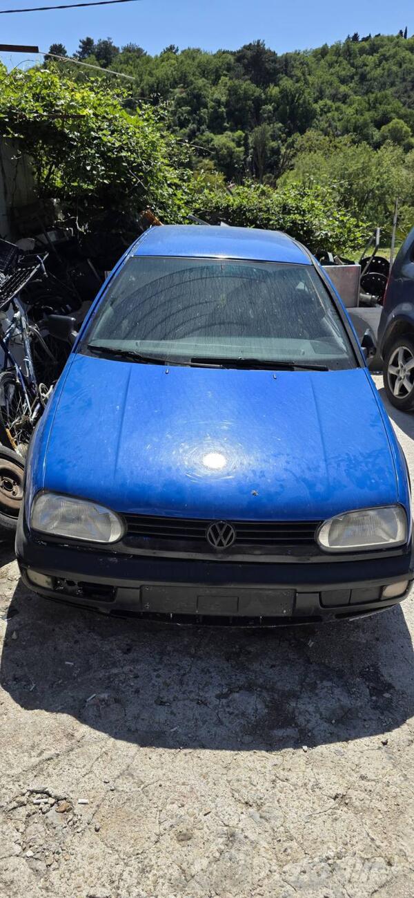 Volkswagen - Golf 3 - 1.4