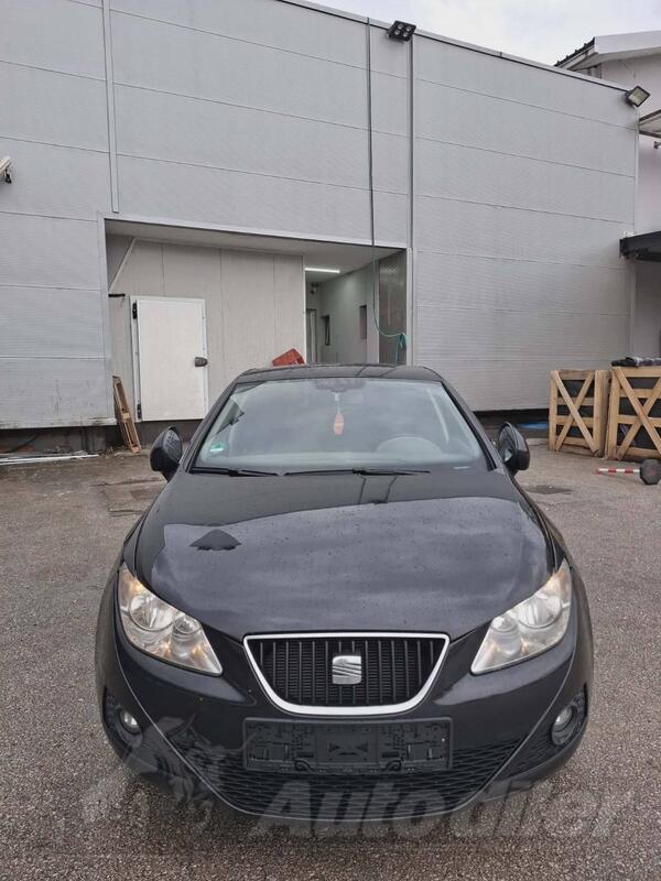 Seat - Ibiza - 1.6 tdi 66kw 2012god