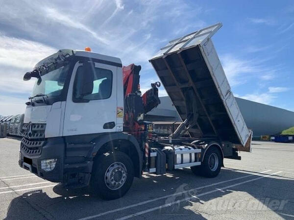 Mercedes Benz - Arocs 1833 tipper truck / kran / kiper / LA2647