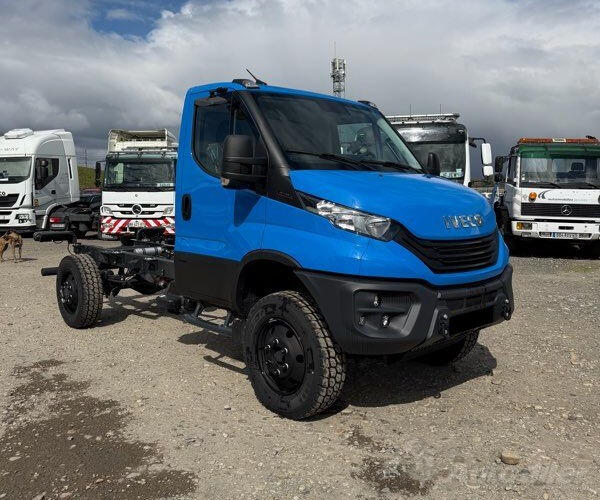 Iveco - Daily 4x4 kamion šasija / LC624