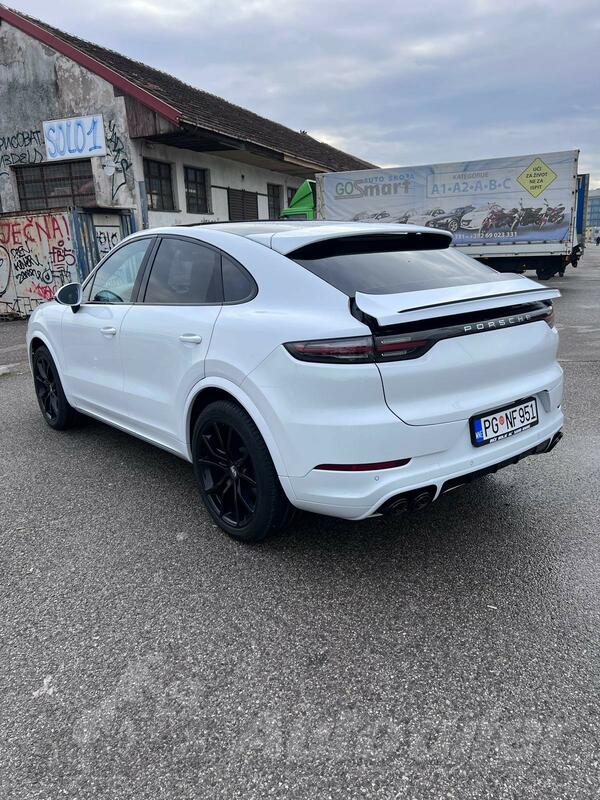 Porsche - Cayenne - coupe