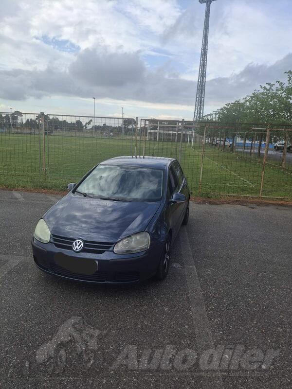 Volkswagen - Golf 5 - 1.9