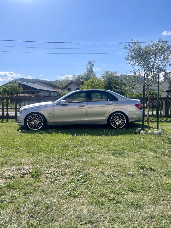 Mercedes Benz - C 180 - 180 CDI